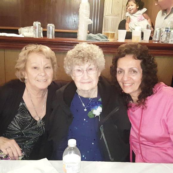 Meet your Posher, Doris - Picture 1 of 1